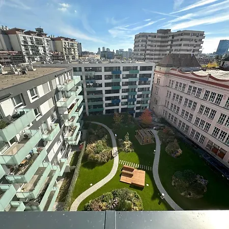 New Modern Near Tipos Arena With Parking Lägenhet Bratislava