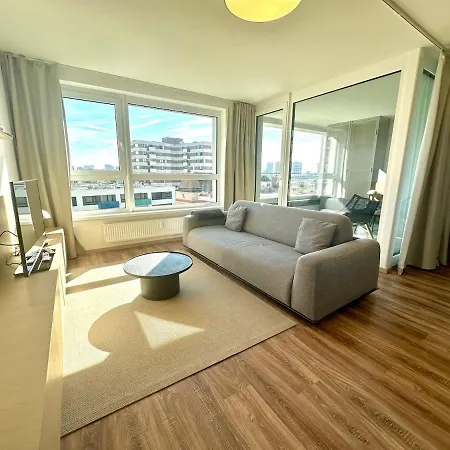 アパート New Modern Near Tipos Arena With Parking ブラチスラヴァ