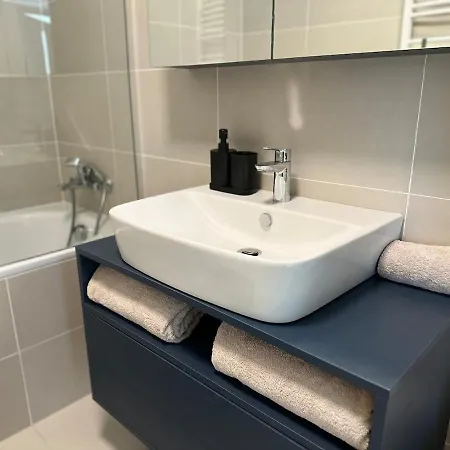 New Modern Near Tipos Arena With Parking Bratislava