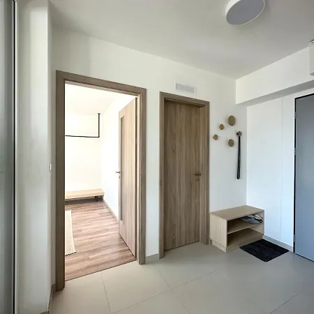 New Modern Near Tipos Arena With Parking Lägenhet