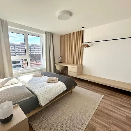 New Modern Near Tipos Arena With Parking Apartman Pozsony