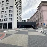New Modern Near Tipos Arena With Parking Appartement Bratislava