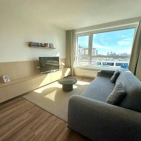 Apartment New Modern Near Tipos Arena With Parking Bratislava